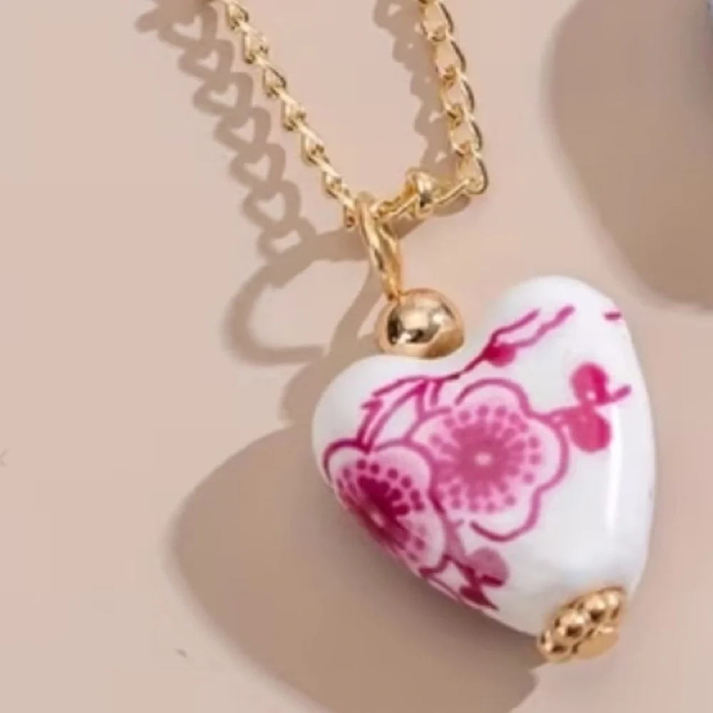 NEW Pink Toile Porcelain Heart Pendant Gold Necklace